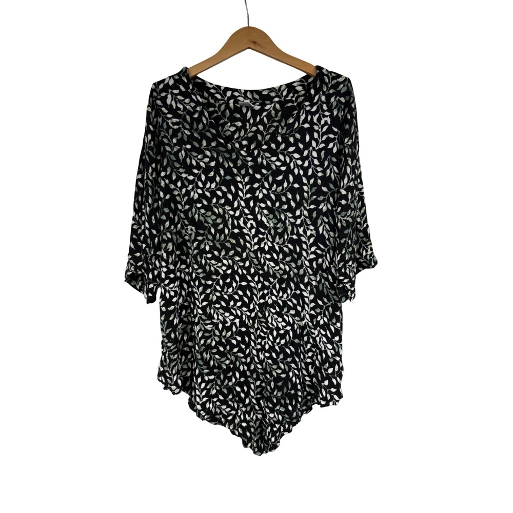 Lost River Clothing Co Womens 1X Black Leaf Handkerchief Hem Rayon Tunic Top